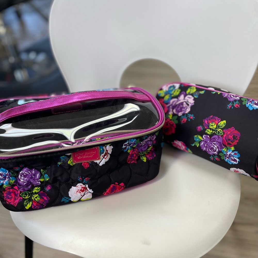 Betsey Johnson 2-piece Makeup Carrier